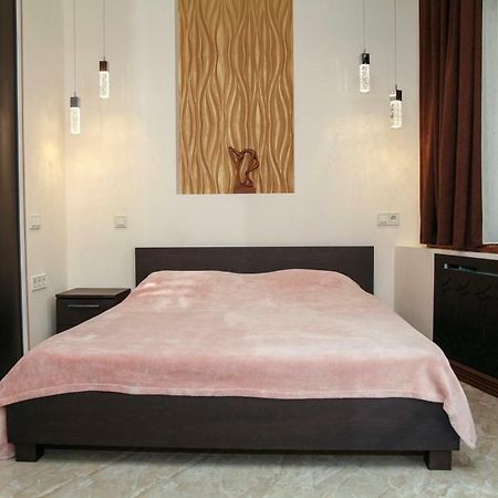 Apartment Luxe Paris Odessa Dış mekan fotoğraf