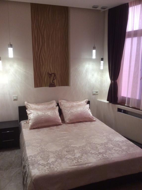 Apartment Luxe Paris Odessa Dış mekan fotoğraf