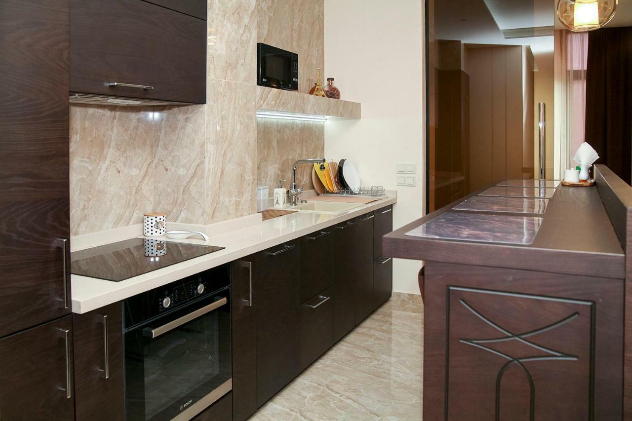 Apartment Luxe Paris Odessa Dış mekan fotoğraf